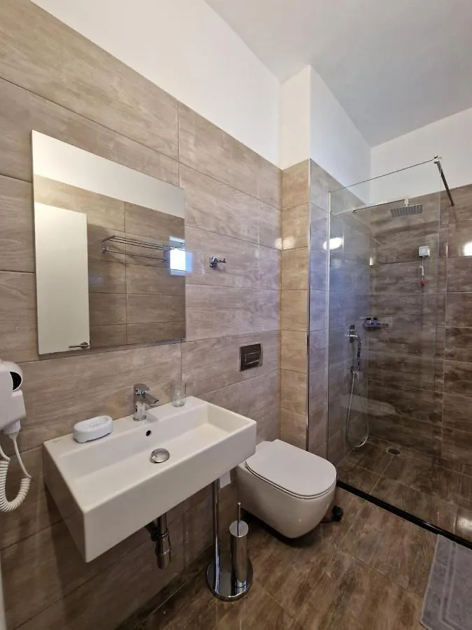 Hotel Queen Margaret Seaside Ksamil Albania